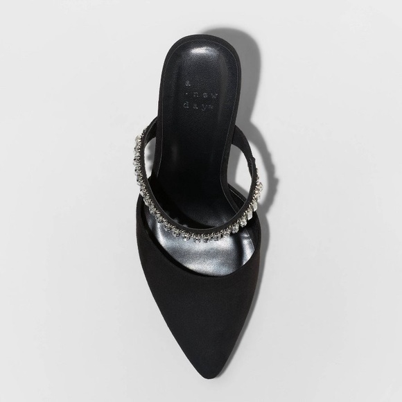 Crystal strap heels - Picture 3 of 9